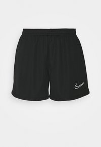 Pantalones cortos deportivos negros hechos de material ligero. Cuentan con una cinturilla elástica y un logotipo de la marca Nike en blanco en la parte inferior izquierda.