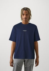 G-STAR CENTER CHEST BOXY - Pamata T-krekls - imperial blue