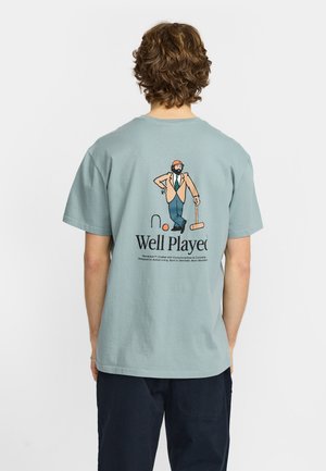 REVOLUTION, REVOLUTION APPLICATION T-SHIRT - T-shirt print - dustblue