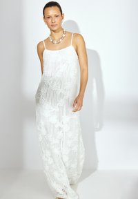 FLORAL - Vestido largo - white