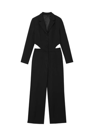 Combinaison noire avec un dessus de style blazer, col cranté, trois boutons, découpes latérales et pantalon à jambe large. Texture lisse.