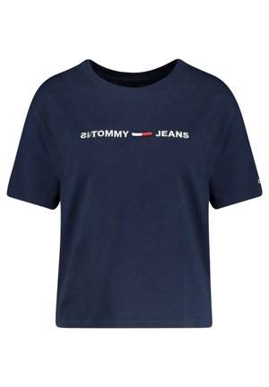 Camiseta corta azul marino con mangas cortas y texto "TOMMY JEANS" en blanco y rojo centrado en el pecho.