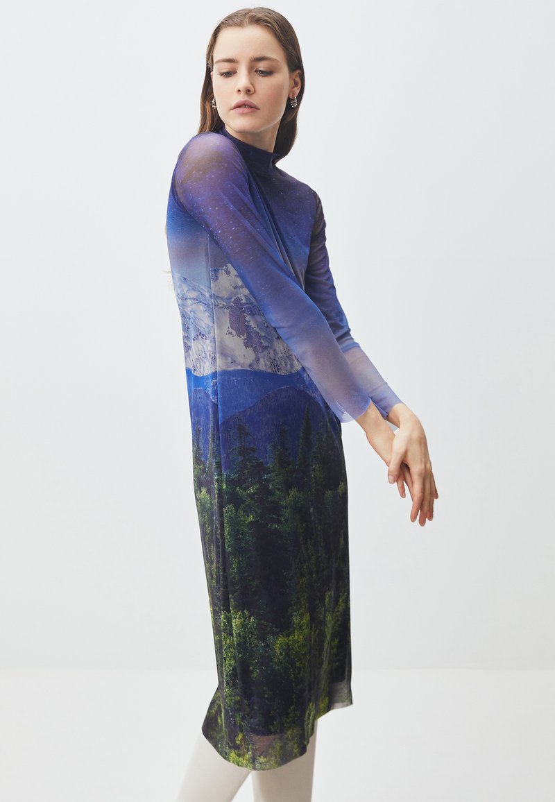 Jimmy Key TURTLENECK PATTERNED MIDI Jurk blue/blauw