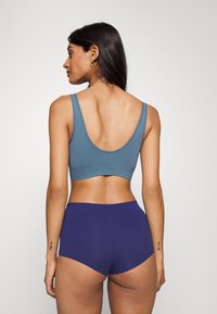 adidas Sportswear SCOOPED BRALETTE REMOVABLE COOKIES - Corpete - blue
