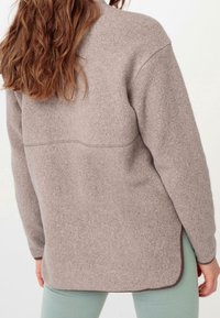 hessnatur Fleecová bunda - beige