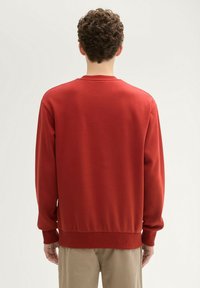 TOM TAILOR DENIM BASIC MIT LOGO PRINT - Mikina - velvet red