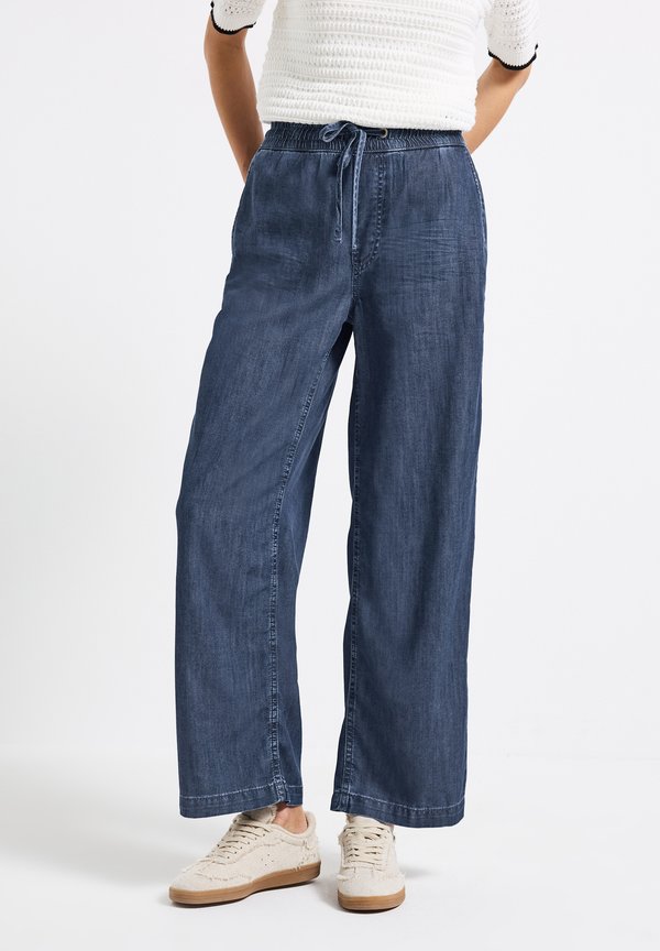 WIDE - Flared Jeans - blau
