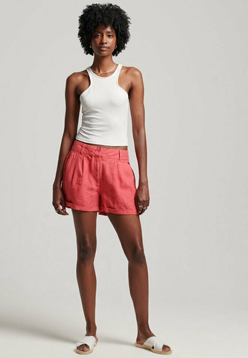 Superdry & Co Shorts donkerroze