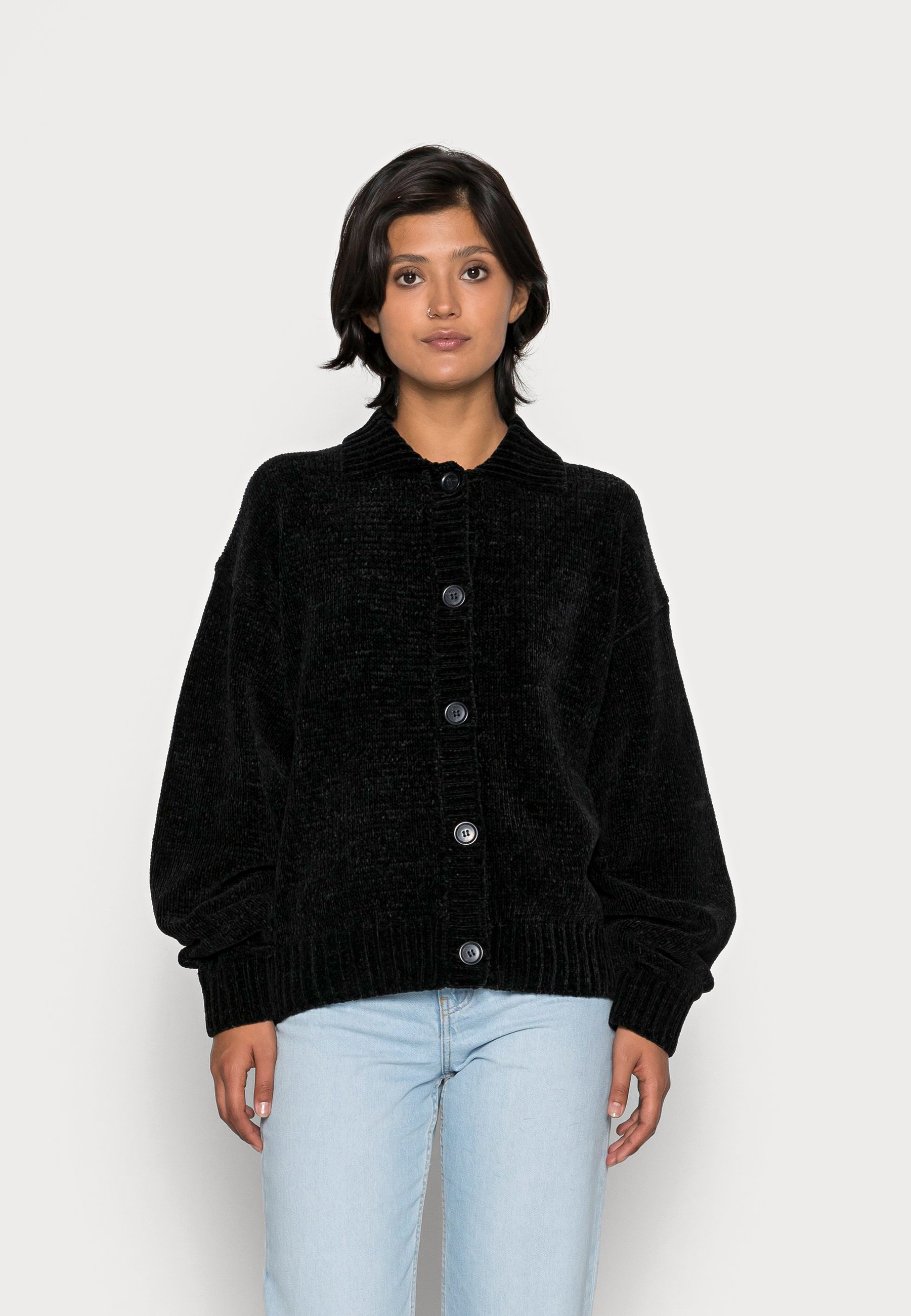 cardigan weekday
