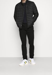 Brave Soul Stickad tröja - dark blue