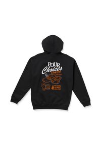 Czarna bluza z kapturem, z pomarańczowym nadrukiem graficznym na plecach z napisem "Pour Choices Concrete" oraz brandingiem Volcom na dole.