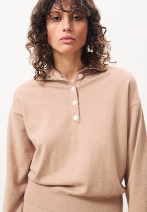 NANDY - Pullover - camel