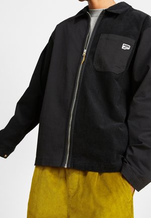Leichte Jacke - black