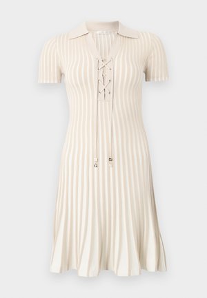 Μπεζ φόρεμα με κοντά μανίκια και κάθετες ρίγες, V-λαιμόκοψη με κορδόνια, απαλό γιακά και φαρδύ τελείωμα.