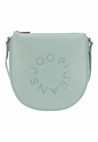 Borsa a tracolla in pelle verde menta chiaro a forma di mezzaluna, con logo perforato e dettagli in metallo dorato.