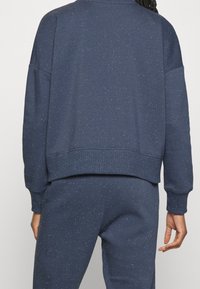 Under Armour Mikina - grey