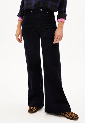 ARMEDANGELS MURLIAA CORDUROY - Trousers - night sky