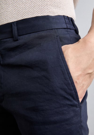 Theory CURTIS  - Shorts - space