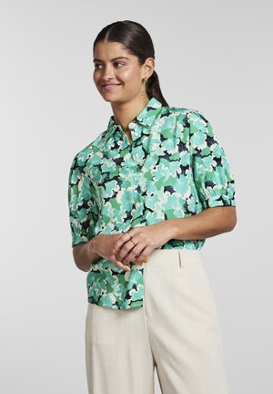 Pieces PCKASEY - Overhemdblouse - island green