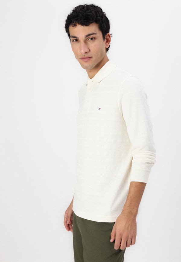MERC  - Long sleeved top - ivory petal3