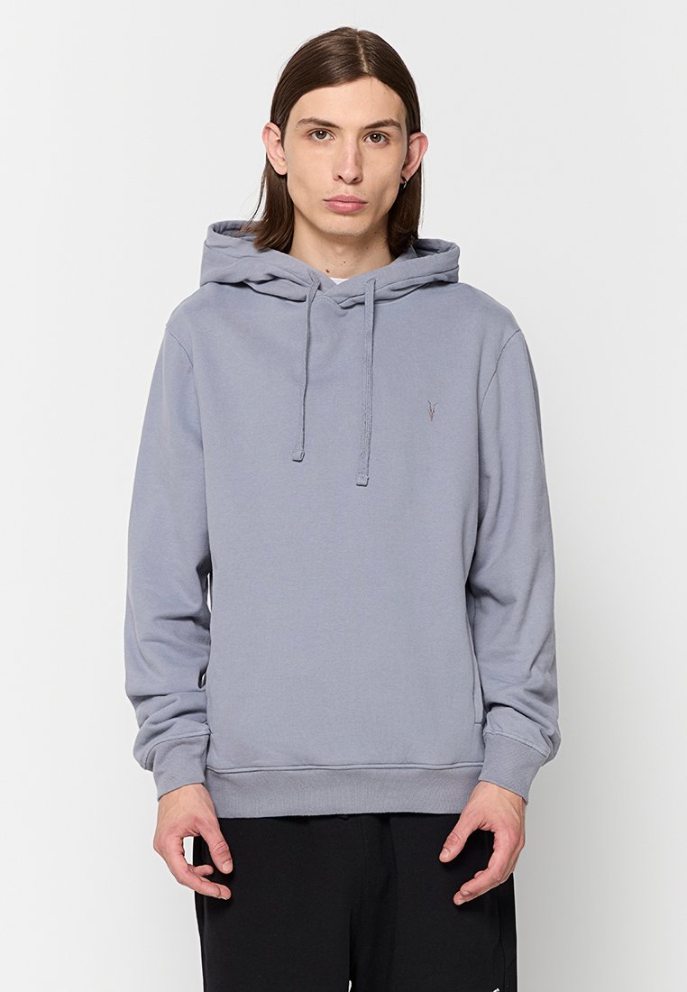 Szary polarowy hoodie z kieszenią typu kangur, kapturem ze sznurkiem oraz ściągaczami. Wykonany z miękkiego, teksturowanego materiału z subtelnym logo.