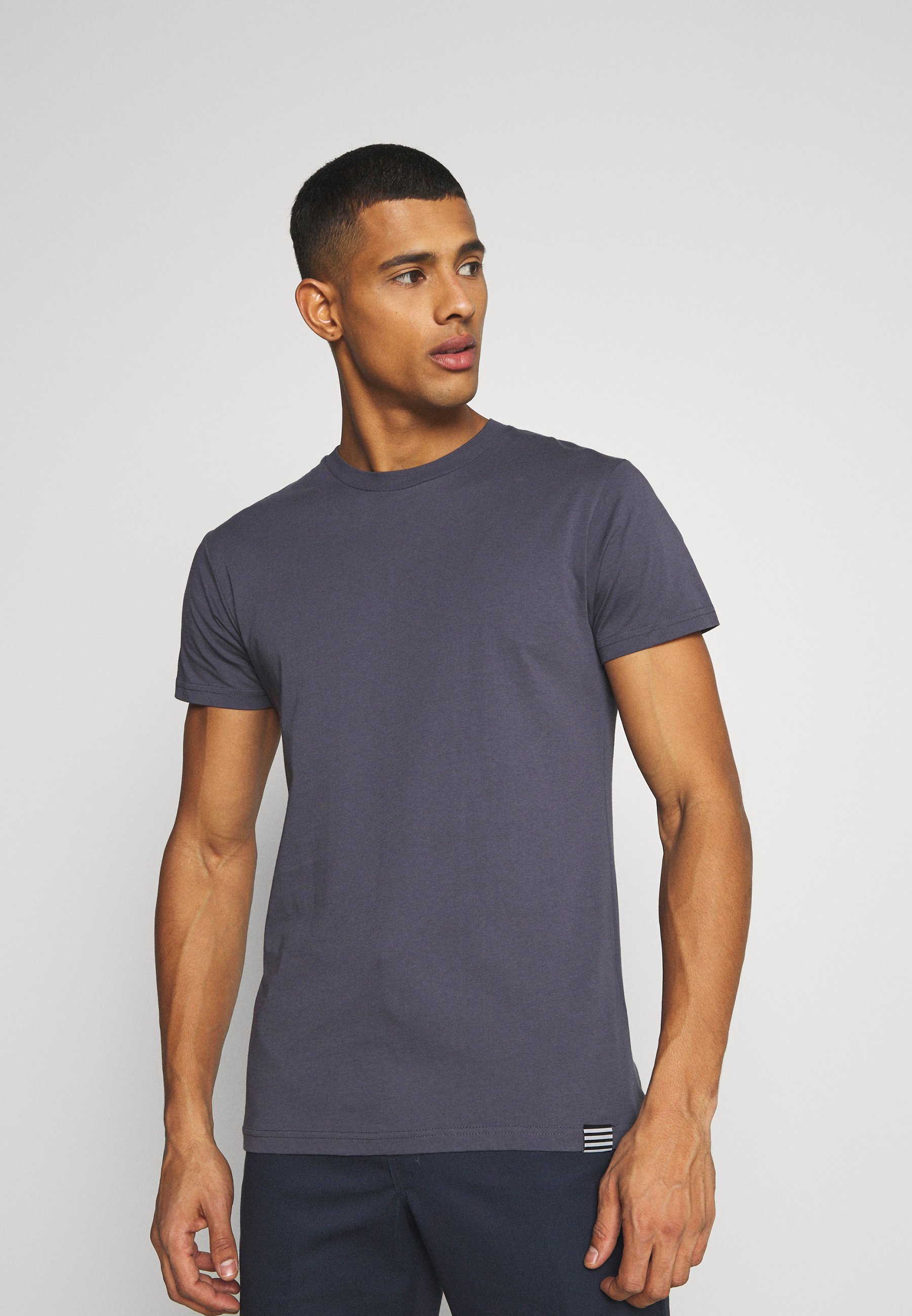 Men FAVORITE THOR - Basic T-shirt Men FAVORITE THOR - Basic T-shirt