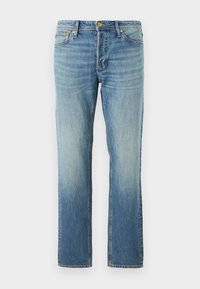 Jeans de denim azul claro con un diseño de pierna recta, que cuentan con un cierre de cremallera, botón de latón y un ligero desvanecimiento en la parte delantera y trasera.