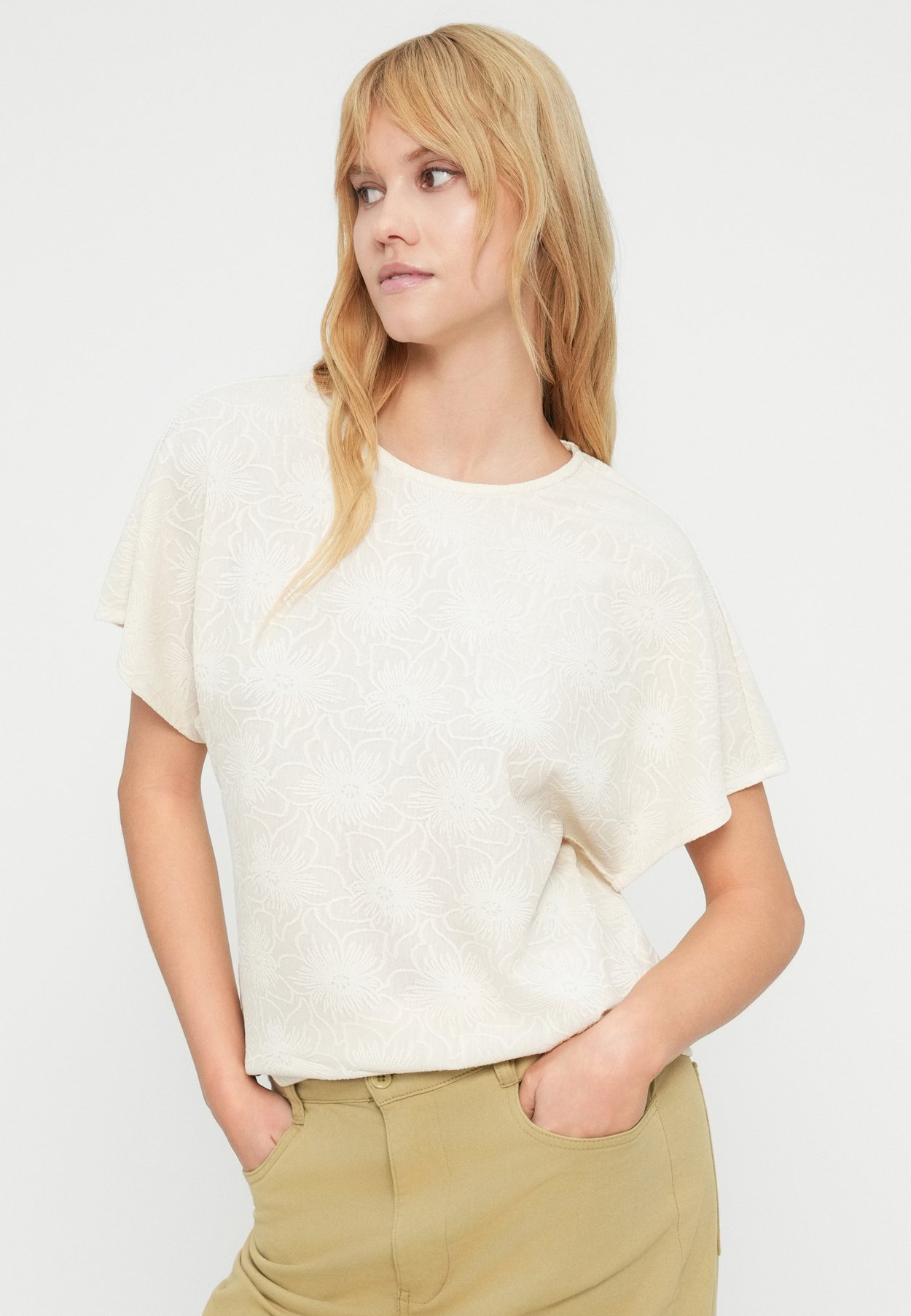 ONLVELMA LOOSE O NECK 