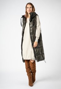 Sublevel Weste - dark green
