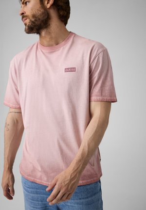 Guess, SS BSC KNOCKOUT LOGO TEE - T-Shirt print - rose
