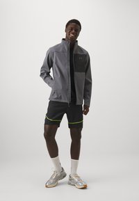 Under Armour SHIELD JACKET - Veste softshell - castlerock/black