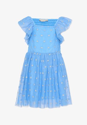 Vestito azzurro con maniche corte arricciate, ricamato con piccoli fiori bianchi. Gonna svasata in tessuto trasparente e leggero.