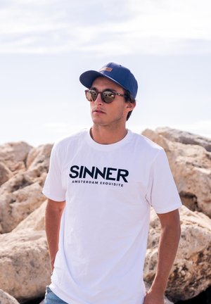 Sinner PATNEM - Aurinkolasit - yellow tortoise