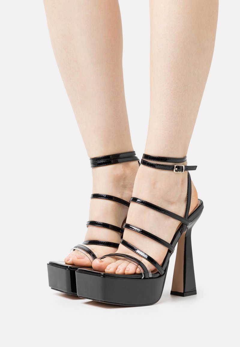 Twinna Heeled Sandal In Black
