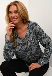 Kaffe AMBER PRINTED - Pluus - midnight paisley print