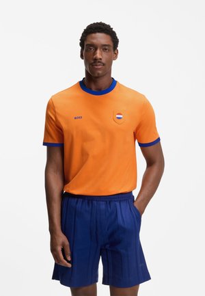 BOSS, BOSS TS_BB BC LUX TEE - T-shirt print - orange eleven