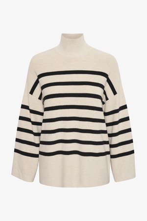 Pulover crem cu dungi orizontale negre, guler înalt, croială lejeră și mâneci lungi. Fabricat dintr-un material tricotat texturat.