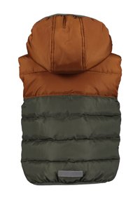 Vadderad väst med en brun ovandel och en mörkgrön nederdel, med huva, horisontell sömnad och en rektangulär tygetikett i botten.