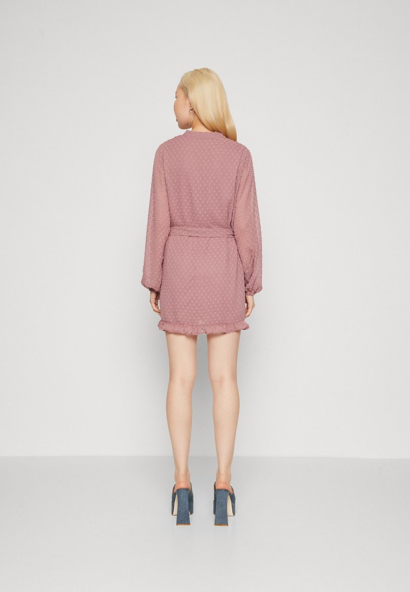 sachin and babi light blue dress What cardigan/jacket to wear with these dresses? : r/fashion