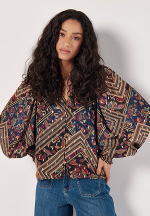Apricot Blouse - navy