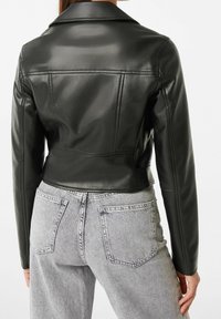 Bershka Veste en similicuir - black