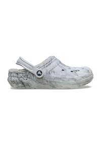 Weiße Marmor-Clogs mit einem weichen, flauschigen Futter, ergonomischer Form und Belüftungslöchern, mit einem abnehmbaren Fersenschutz und Logo-Details.