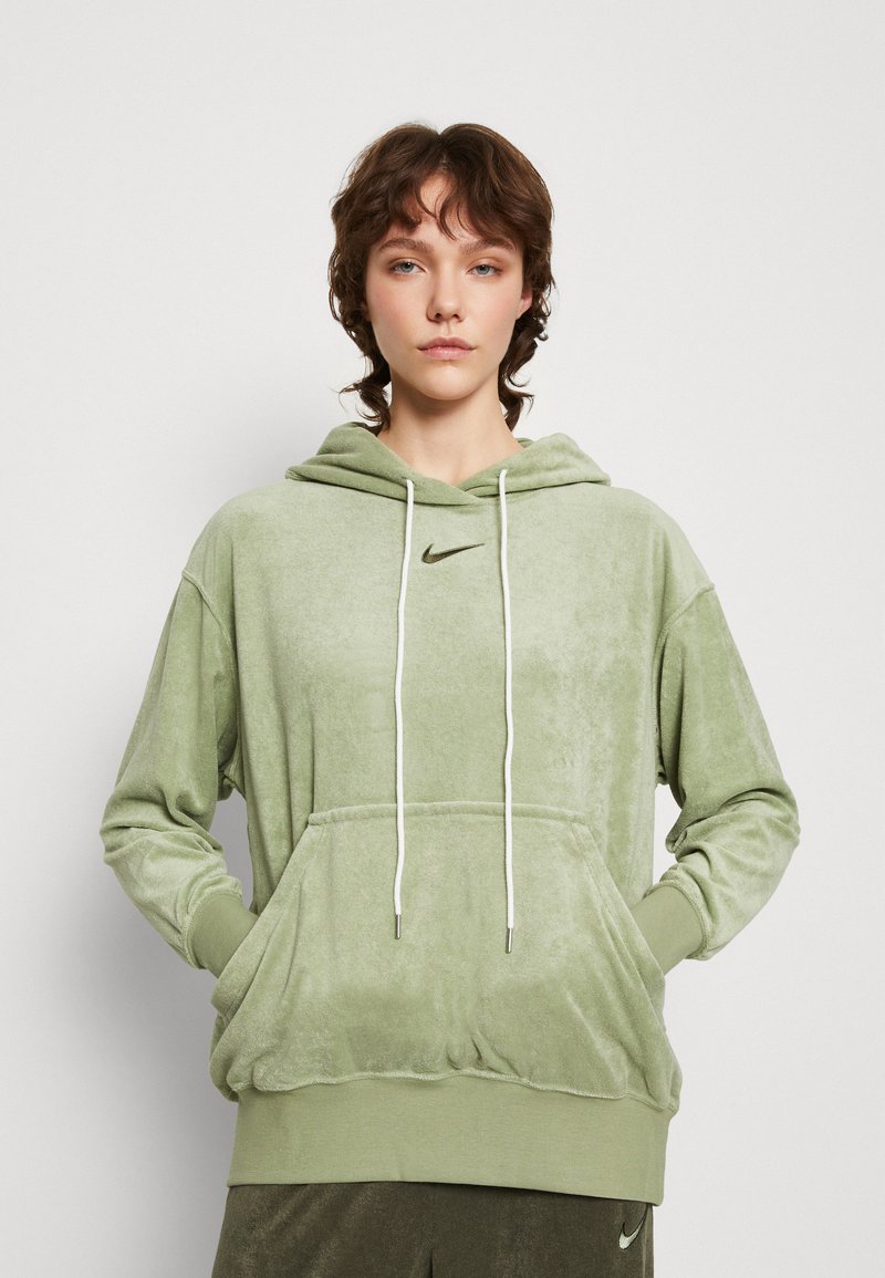 Nike Sportswear HOODIE - Mikina s kapucí - oil green/cargo khaki