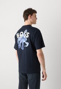 Thumbnail Image 6