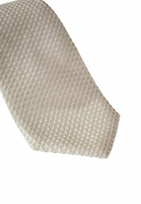 Ruusutekstuurinen beige solmio, jossa on uritettu kuvio, kärki on terävä ja pinta sileä, suunniteltu virallisiin tilaisuuksiin.