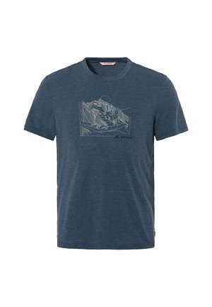 Herren T-Shirt mit kurzen Ärmeln, dunkelblau, aus Baumwollmischung, mit einer weißen Linzeichnung von Bergen und Sonne auf der Vorderseite, runder Halsausschnitt.