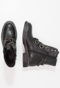 Zign Botines camperos - black
