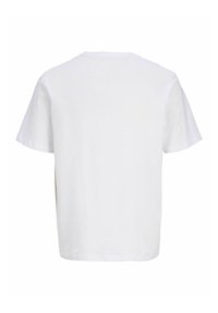 Απλό λευκό κοντομάνικο T-shirt, εμφανιζόμενο από πίσω, με στρογγυλή λαιμόκοψη και ίσια ραφή στην άκρη.