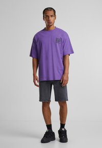 Homeboy OLD TEE  - Pamata T-krekls - lilac