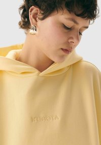 Kubota UNISEX jasnożółty